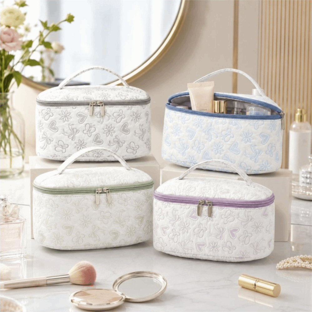 New Large Capacity Makeup Bag  - Cosmetic Bags 评论和价格